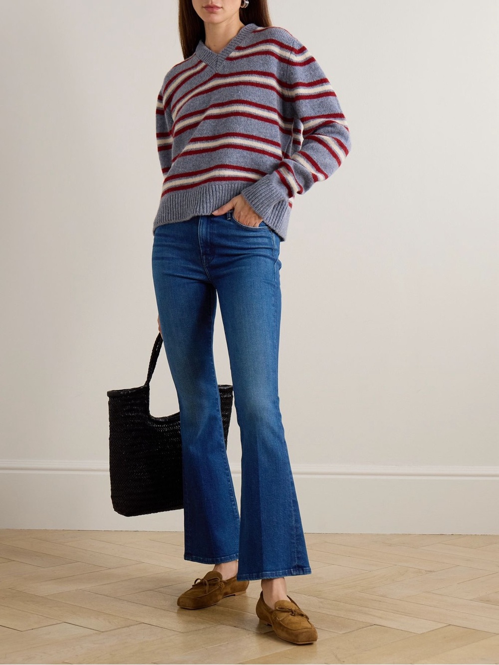Mother the weekender mid rise flared jeans